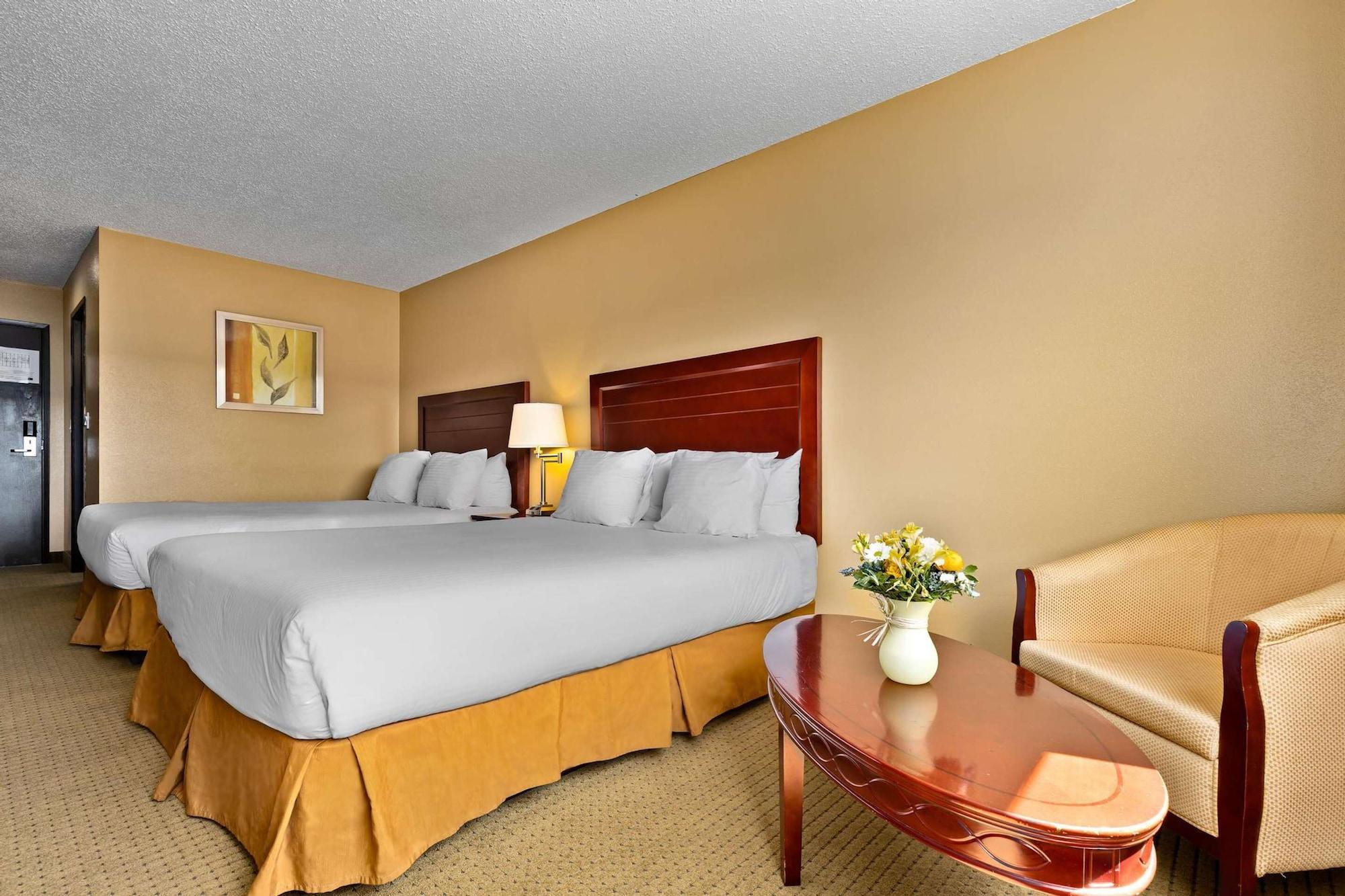Coast Fraser Inn Williams Lake Εξωτερικό φωτογραφία